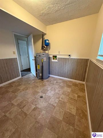 105 Candy Court, Radcliff, KY 40160