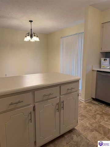 105 Candy Court, Radcliff, KY 40160