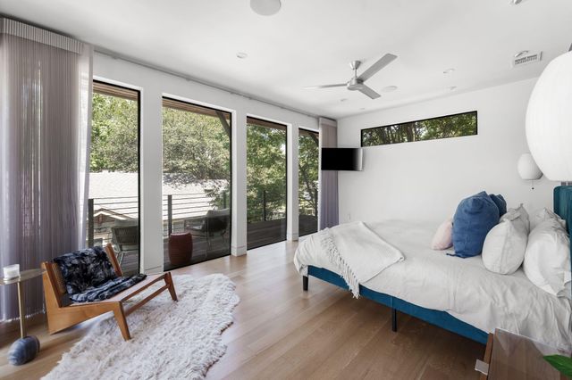1707 Willow ST, Austin, TX 78702