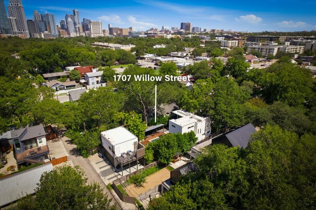 1707 Willow ST, Austin, TX 78702