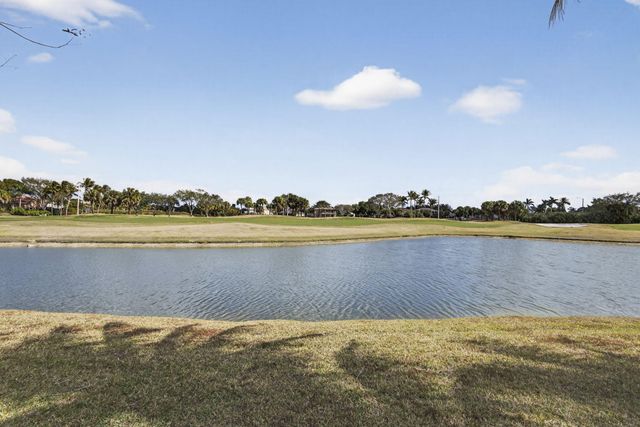 2626 Arbor Lane, Royal Palm Beach, FL 33411