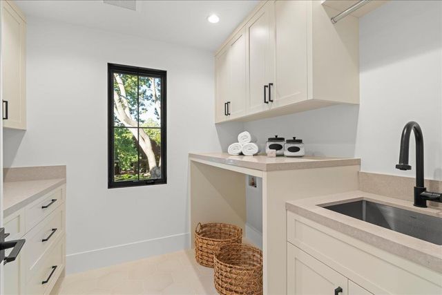 1067 Camino Pablo, San Jose, CA 95125