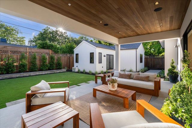 1067 Camino Pablo, San Jose, CA 95125