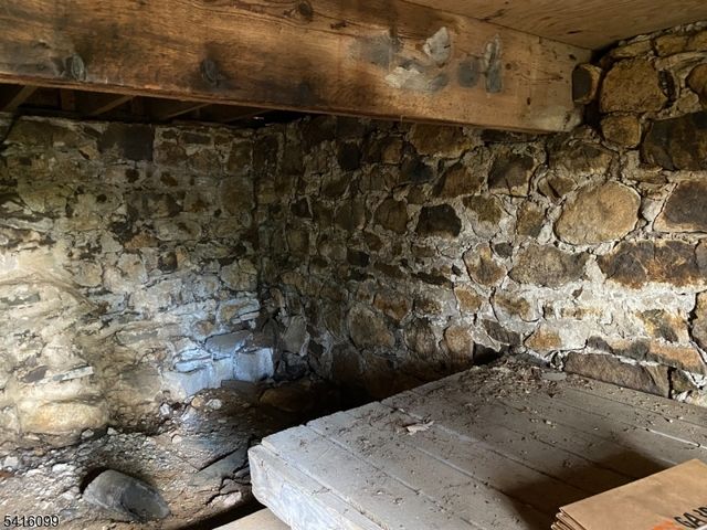 197 E Mill Rd, Washington Twp., NJ 07853