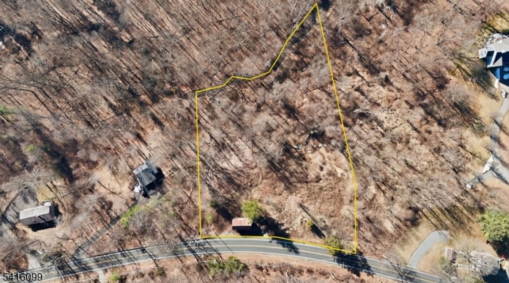 197 E Mill Rd, Washington Twp., NJ 07853 — photo 3