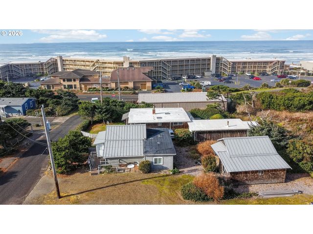 88426 2ND Ave, Florence, OR 97439