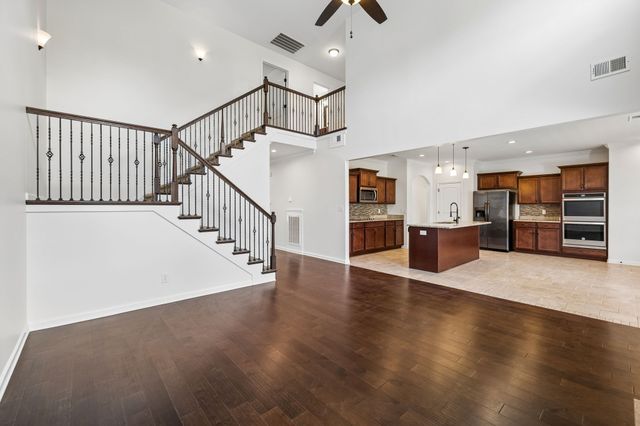 1434 Millet Dr, Clarksville, TN 37040