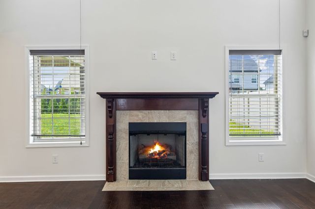 1434 Millet Dr, Clarksville, TN 37040