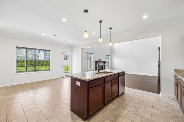 1434 Millet Dr, Clarksville, TN 37040
