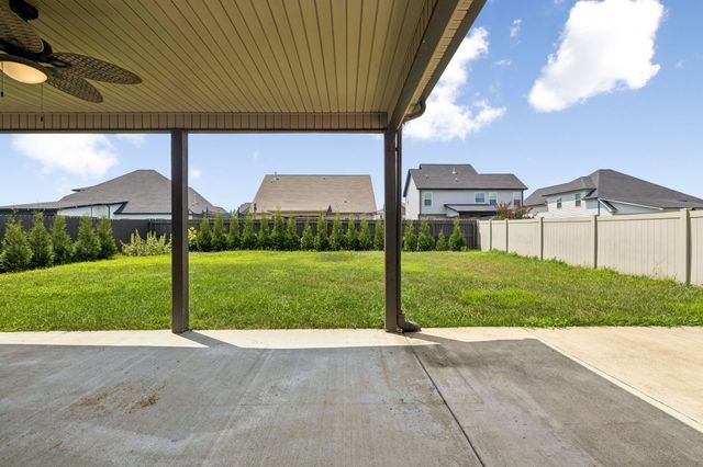 1434 Millet Dr, Clarksville, TN 37040