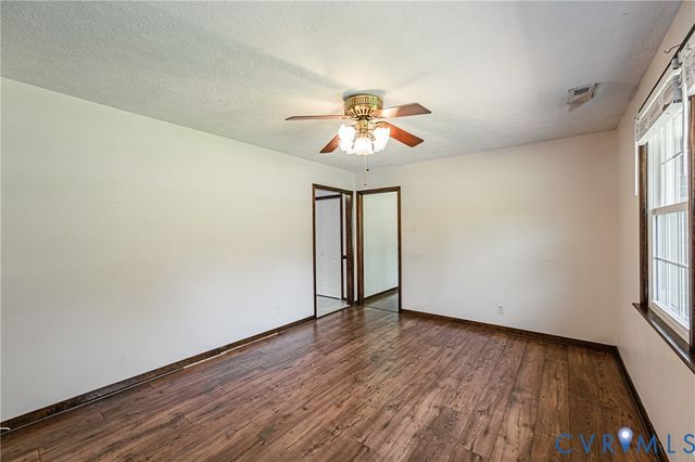 1905 Evanrude Ct, Sandston, VA 23150