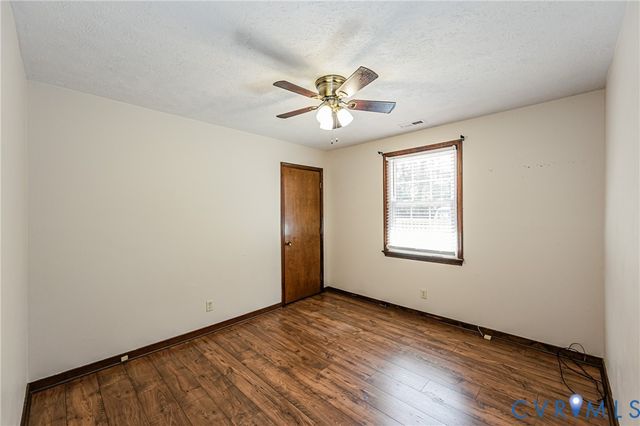 1905 Evanrude Ct, Sandston, VA 23150