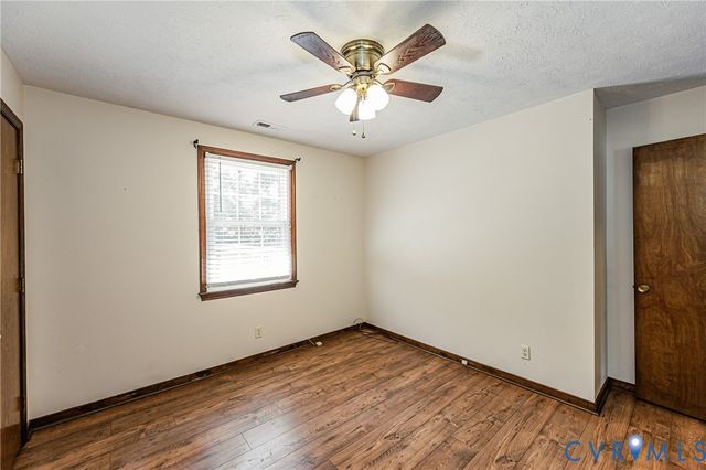 1905 Evanrude Ct, Sandston, VA 23150