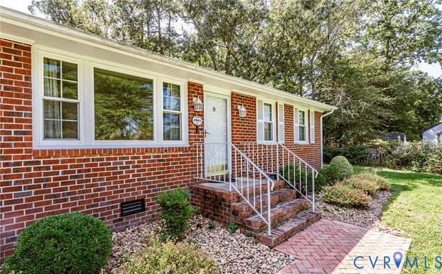 1905 Evanrude Ct, Sandston, VA 23150