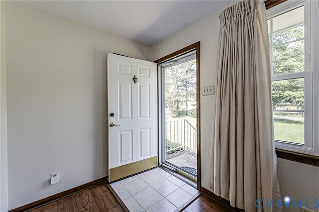1905 Evanrude Ct, Sandston, VA 23150