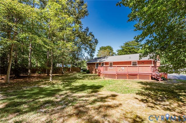 1905 Evanrude Ct, Sandston, VA 23150