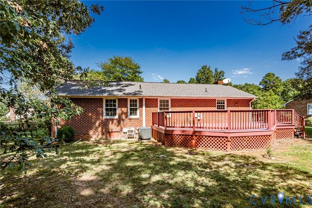 1905 Evanrude Ct, Sandston, VA 23150