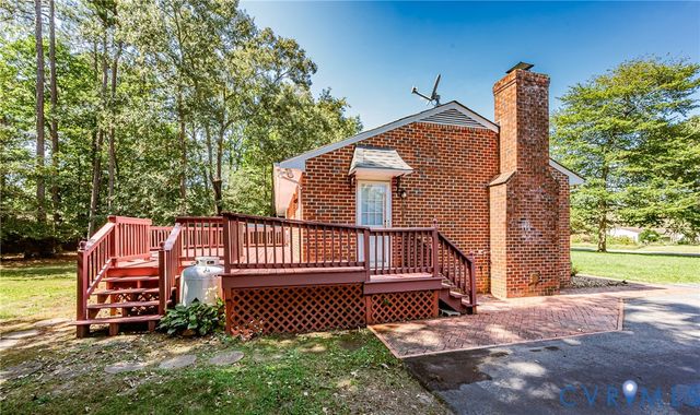 1905 Evanrude Ct, Sandston, VA 23150