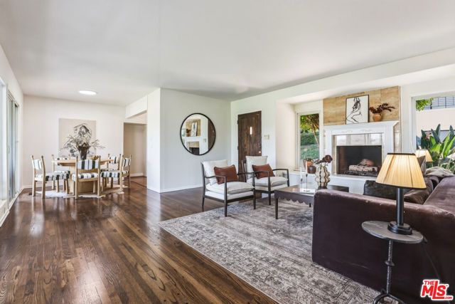 2525 Ivanhoe Drive, Los Angeles, CA 90039