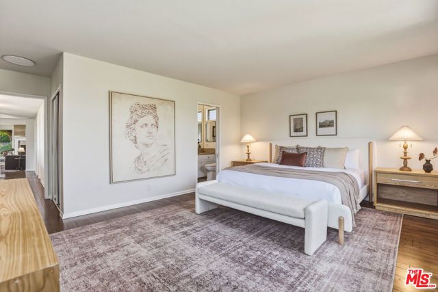2525 Ivanhoe Drive, Los Angeles, CA 90039