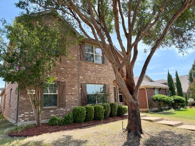 8920 Eastwood Avenue, Cross Roads, TX 76227