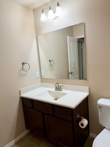 8920 Eastwood Avenue, Cross Roads, TX 76227