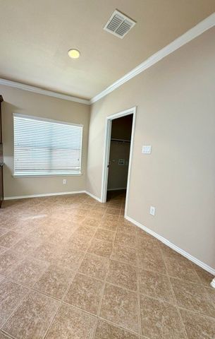 8920 Eastwood Avenue, Cross Roads, TX 76227