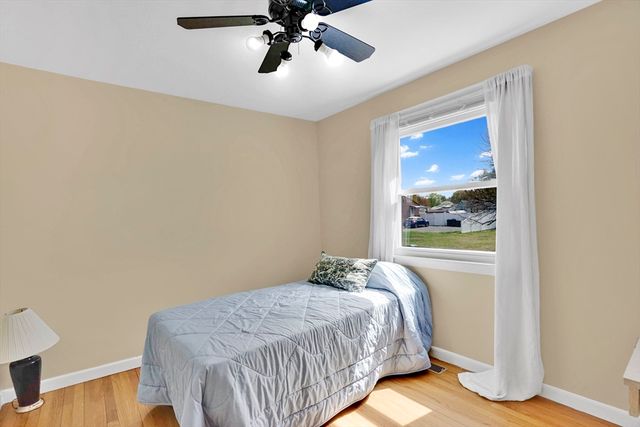 202 Spikenard Cir, Springfield, MA 01129