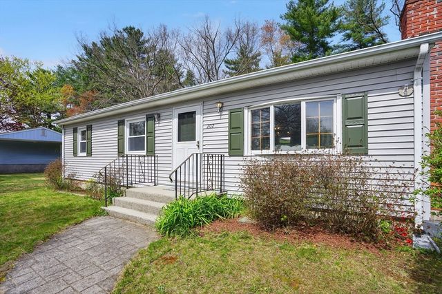 202 Spikenard Cir, Springfield, MA 01129