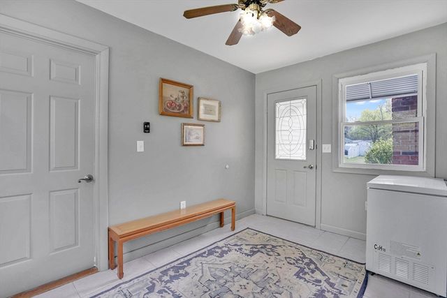 202 Spikenard Cir, Springfield, MA 01129