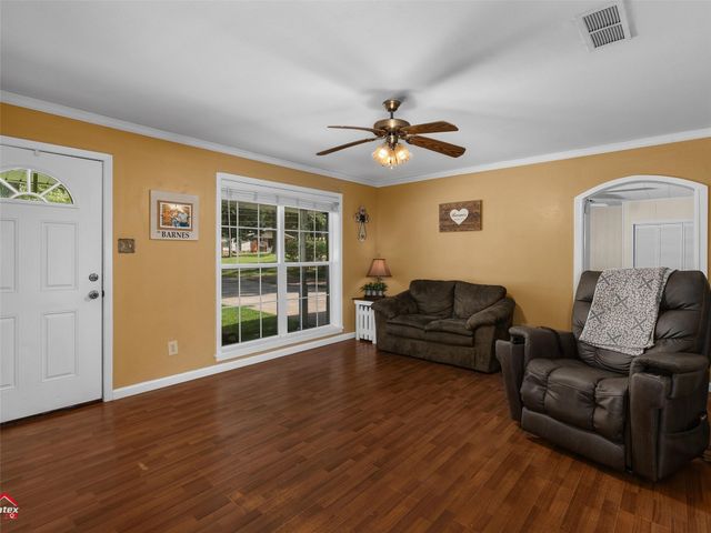 123 Taylor Bend Street, Haughton, LA 71037