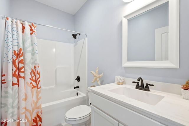 151 NW 11th Street, Oak Island, NC 28465