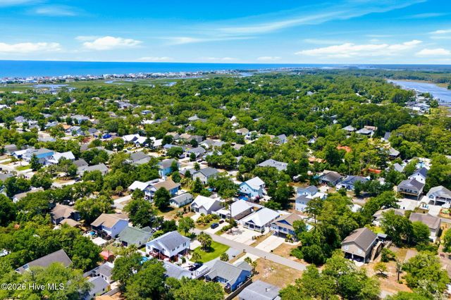 151 NW 11th Street, Oak Island, NC 28465