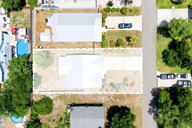 151 NW 11th Street, Oak Island, NC 28465