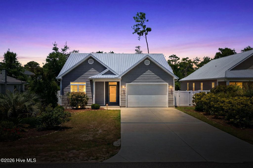 151 NW 11th Street, Oak Island, NC 28465