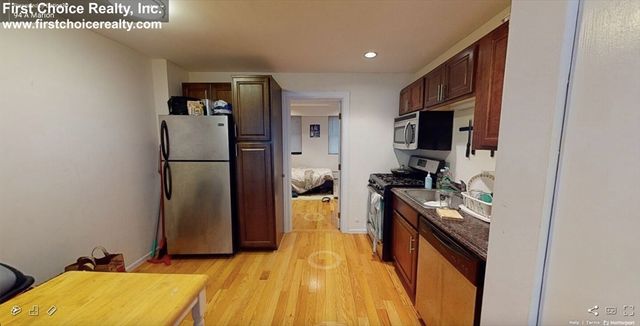 94A Marion Street 3, Brookline, MA 02446