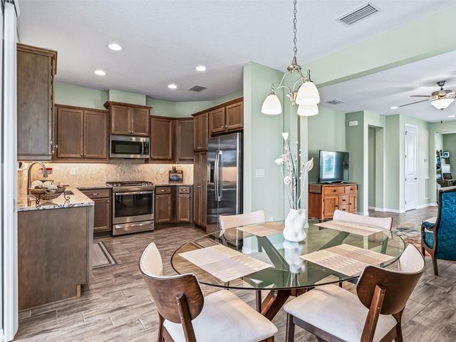 5641 NW 37TH LANE RD, Ocala, FL 34482