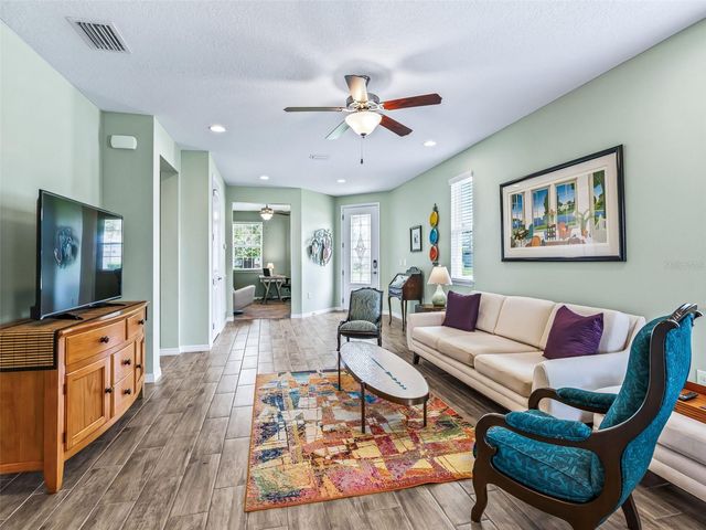 5641 NW 37TH LANE RD, Ocala, FL 34482