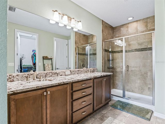 5641 NW 37TH LANE RD, Ocala, FL 34482