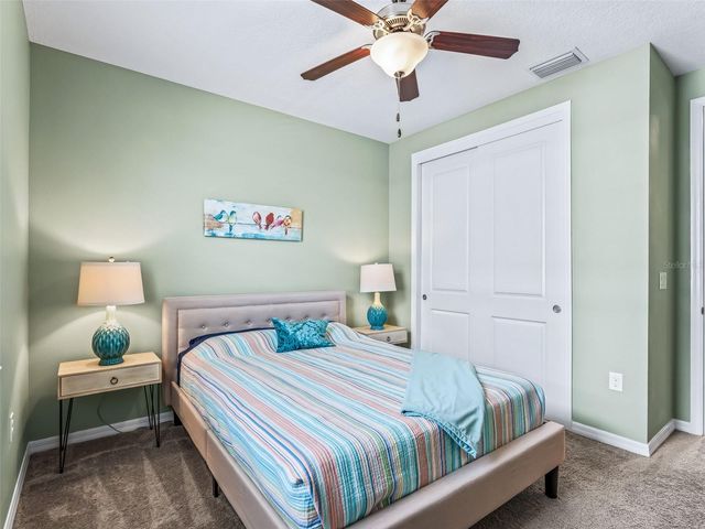 5641 NW 37TH LANE RD, Ocala, FL 34482