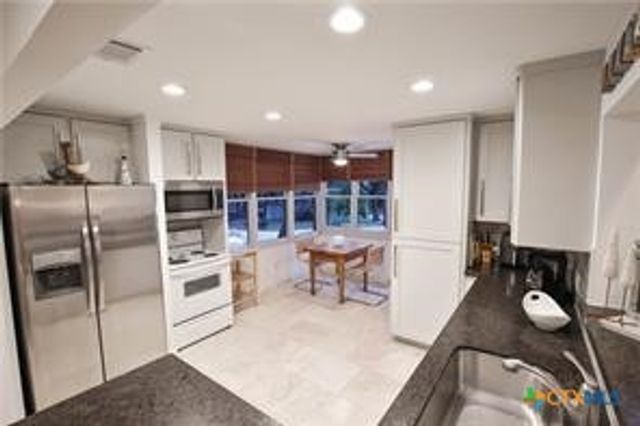 3358 Drapers Cove, Lago Vista, TX 78645