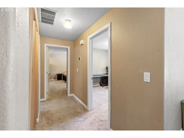 1621 Ne 113TH St 132, Vancouver, WA 98686