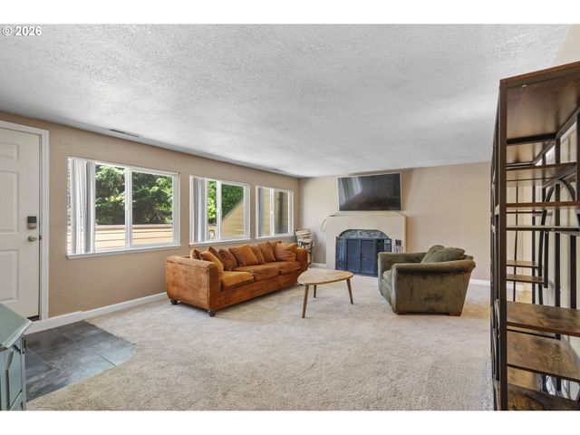 1621 Ne 113TH St 132, Vancouver, WA 98686