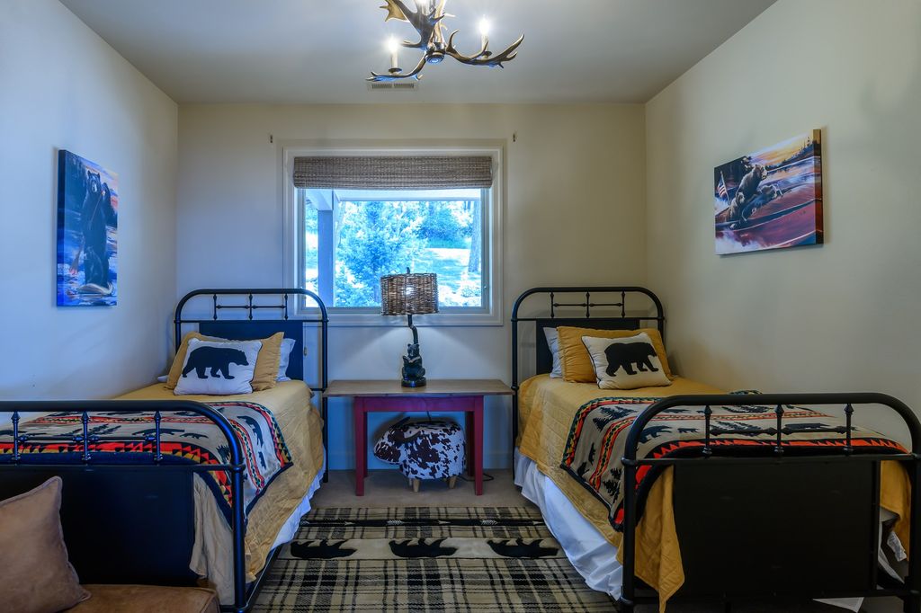 253 Tamarack Terrace, Lakeside, MT 59922 photo 30