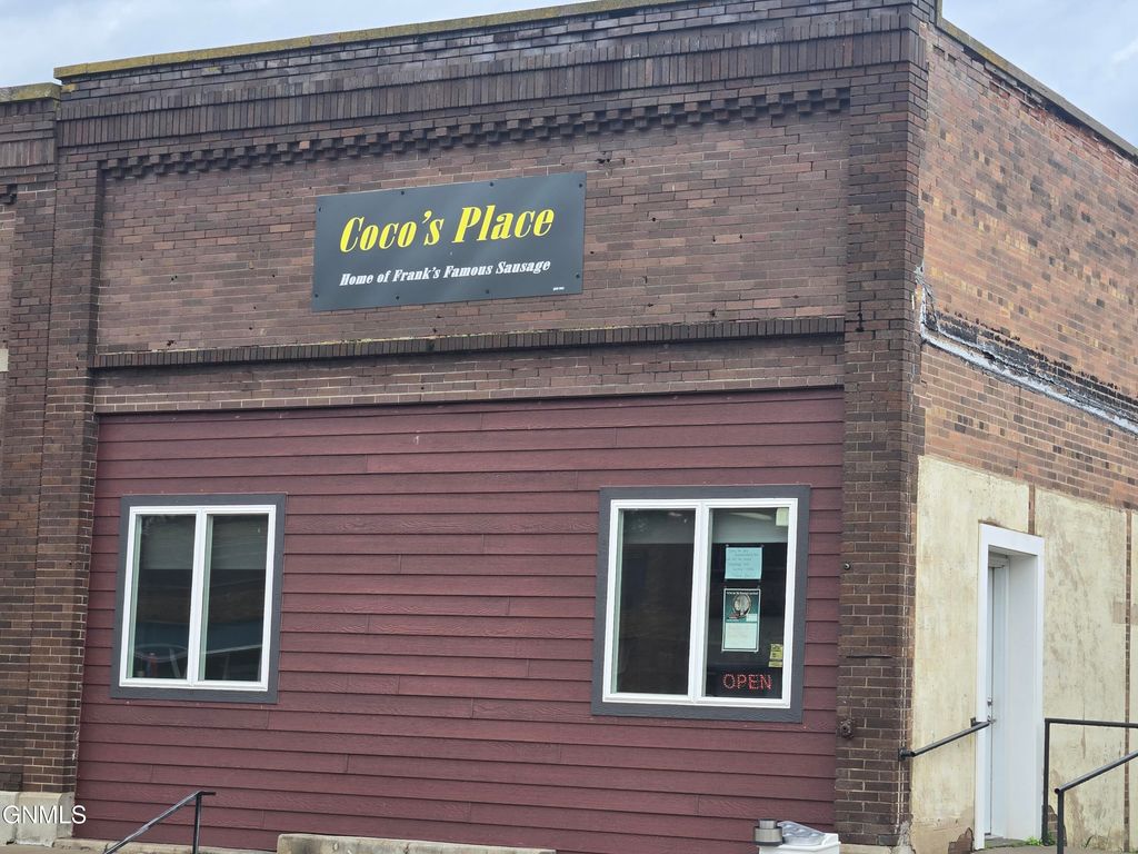 105 Main Street S, Zeeland, ND 58581