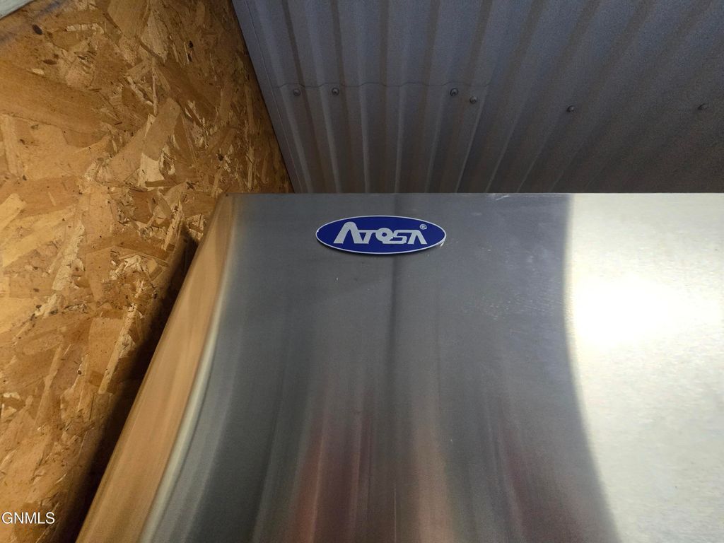 105 Main Street S, Zeeland, ND 58581 photo 12