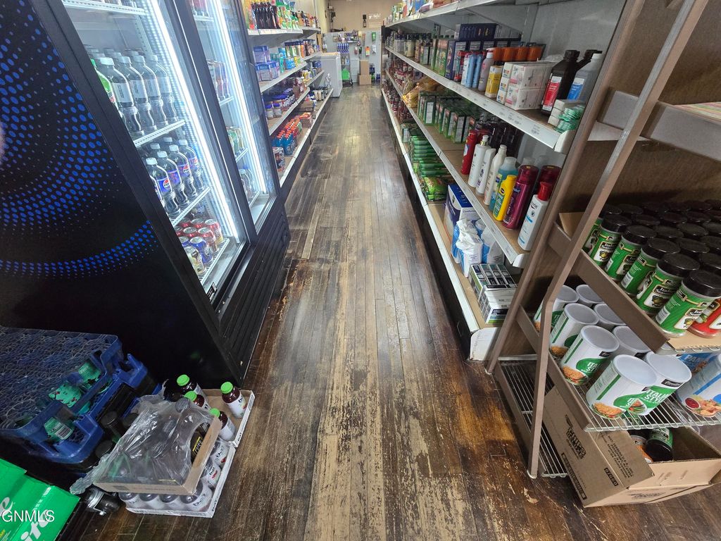 105 Main Street S, Zeeland, ND 58581 photo 6