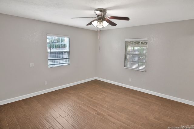 7730 Pipers View, San Antonio, TX 78251