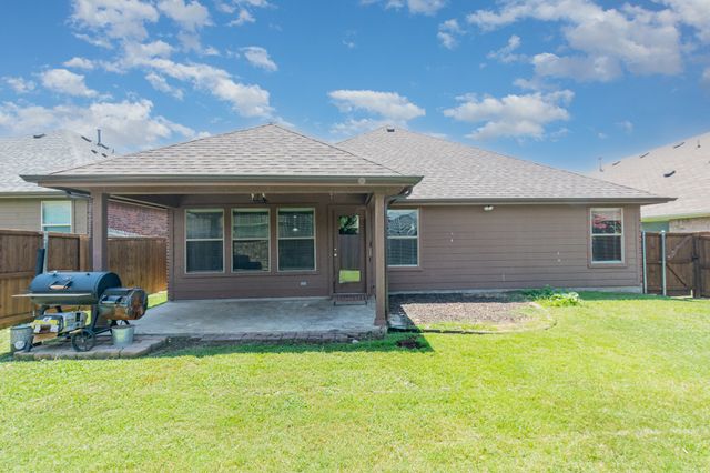 2105 Carrie Creek Drive, Little Elm, TX 75068