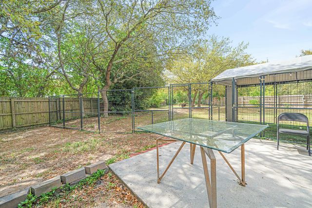 2706 Shoreview Court, Navarre, FL 32566